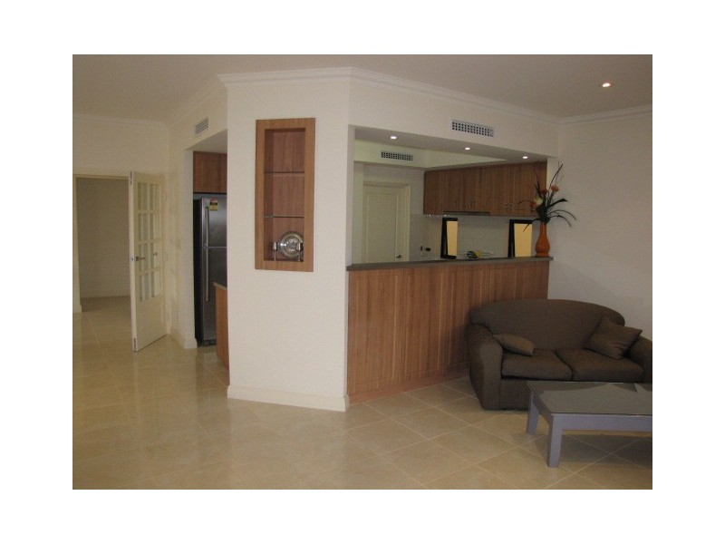 1/21 Pebble Beach Boulevard, Meadow Springs WA 6210