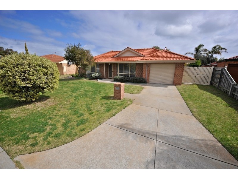 4 Cocos Court, Warnbro WA 6169