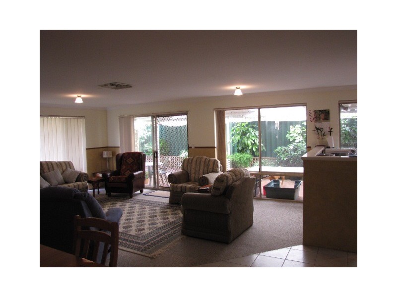 24 Eyre Street, Waikiki WA 6169