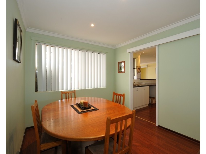 13 Hartland Way, Warnbro WA 6169