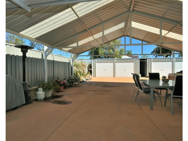 13 Hartland Way, Warnbro WA 6169