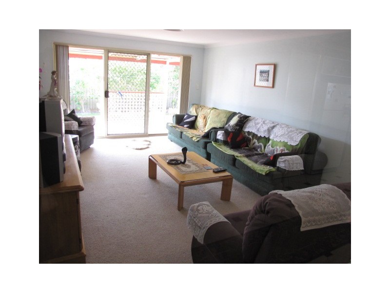 42 Cumberland Way, Waikiki WA 6169