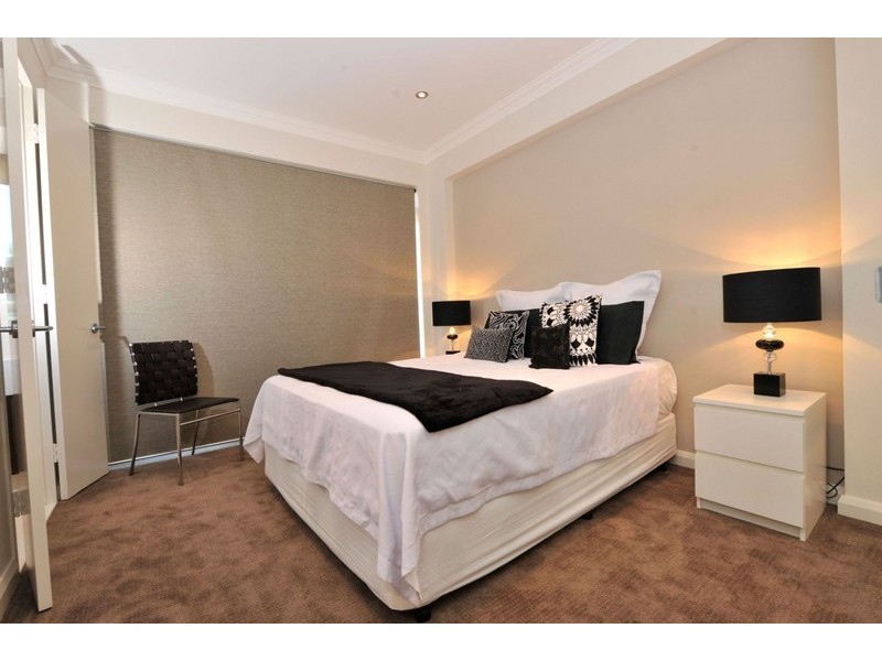 12C Florian Mews, Mandurah WA 6210