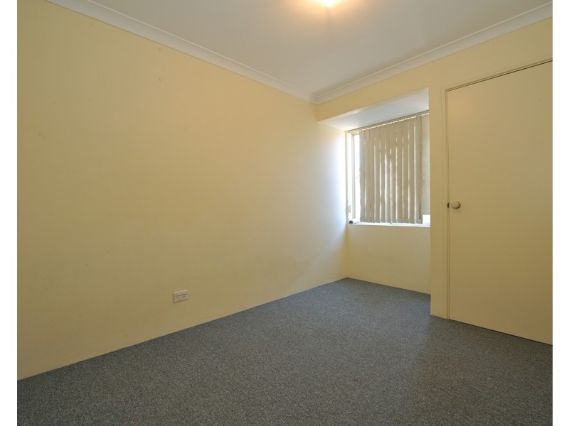 15 Cavalaire Mews, Port Kennedy WA 6172