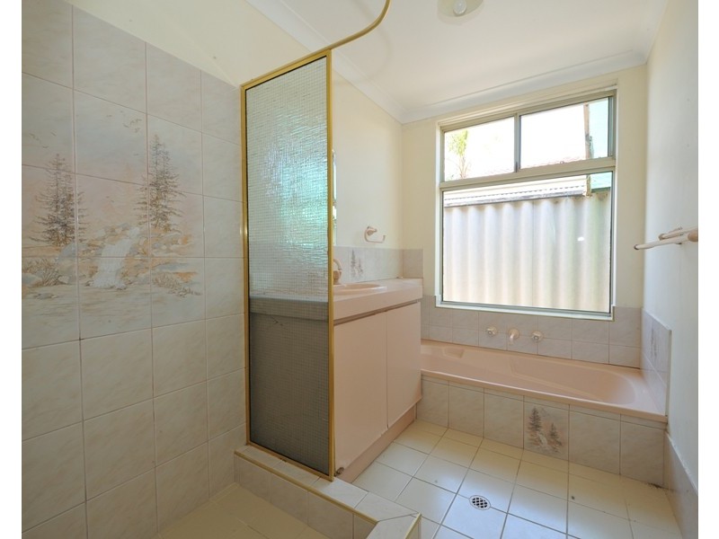 15 Cavalaire Mews, Port Kennedy WA 6172