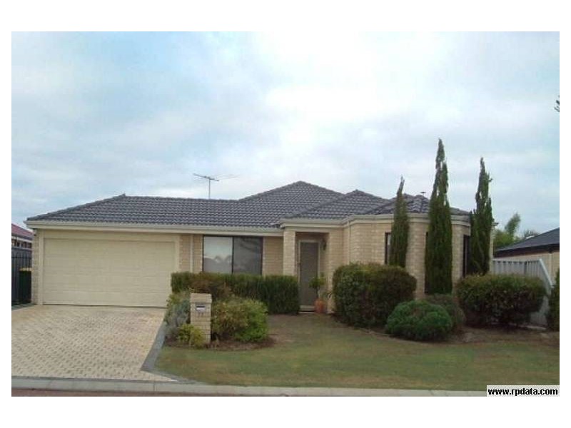 77 Chelmsford Ave, Port Kennedy WA 6172