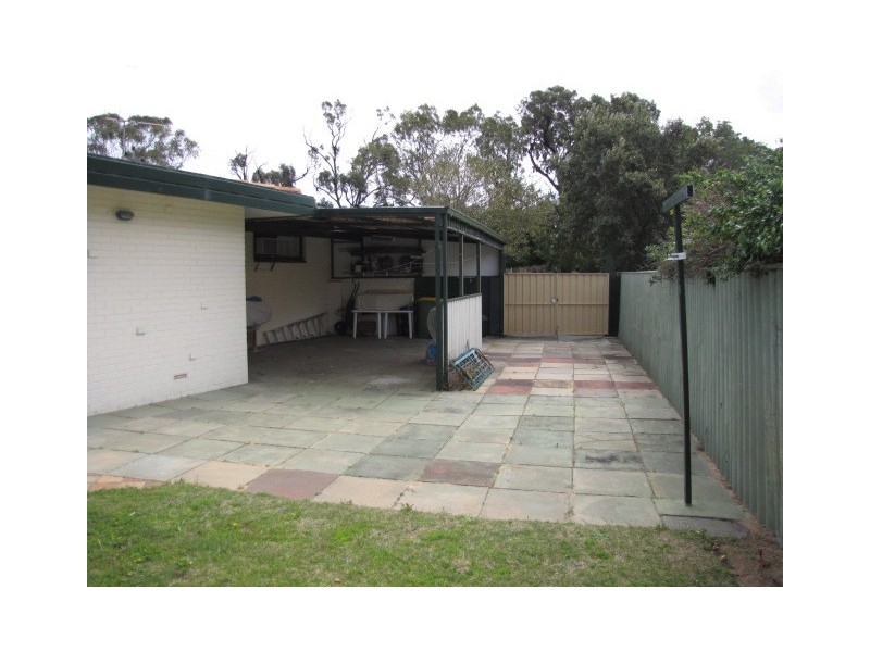 2 Antila Place, Rockingham WA 6168