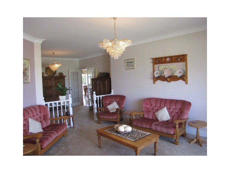 4 Pesaro Green, Secret Harbour WA 6173