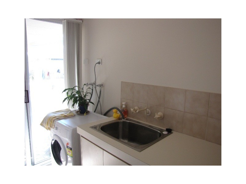 4 Pesaro Green, Secret Harbour WA 6173