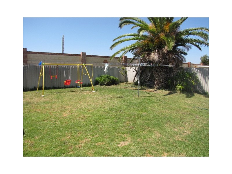 16 Concordia Way, Rockingham WA 6168