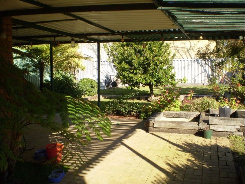 10 Belrose Cres, Cooloongup WA 6168