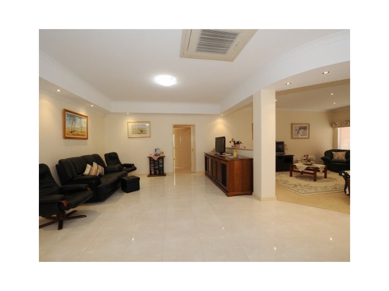1 Banner Ave, Baldivis WA 6171