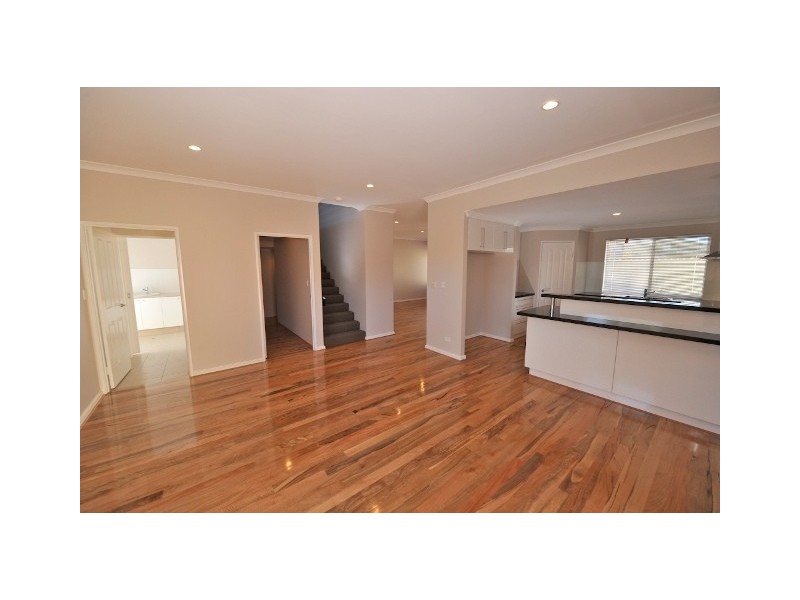 2/45 Smythe Street, Rockingham WA 6168