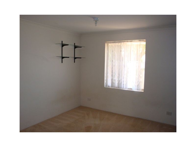 6 Shaw Mews, Leda WA 6170