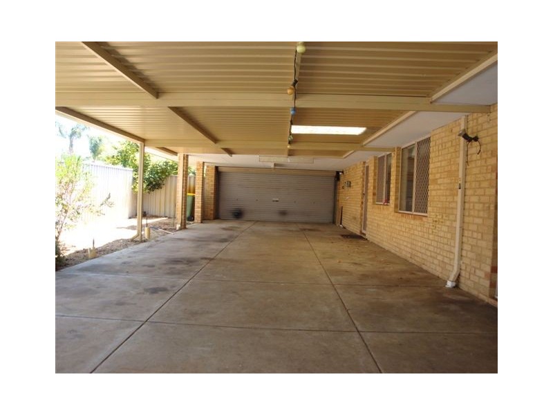 6 Shaw Mews, Leda WA 6170