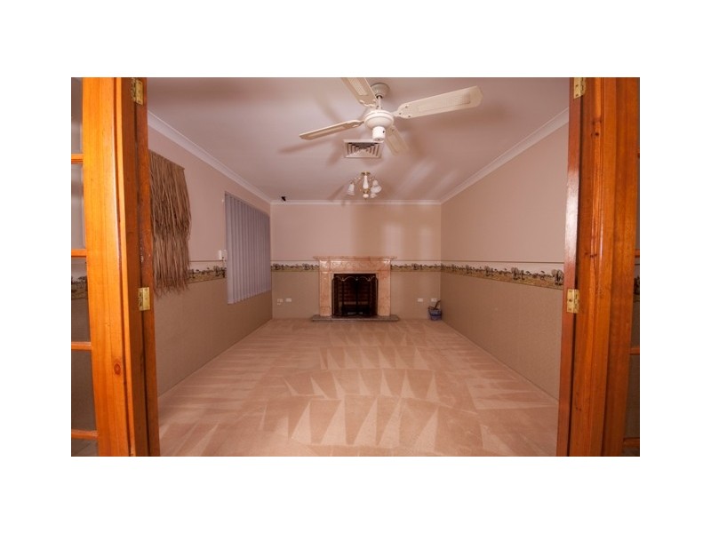 10 Wills Court, Cooloongup WA 6168