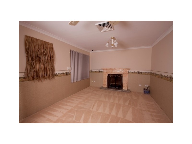 10 Wills Court, Cooloongup WA 6168