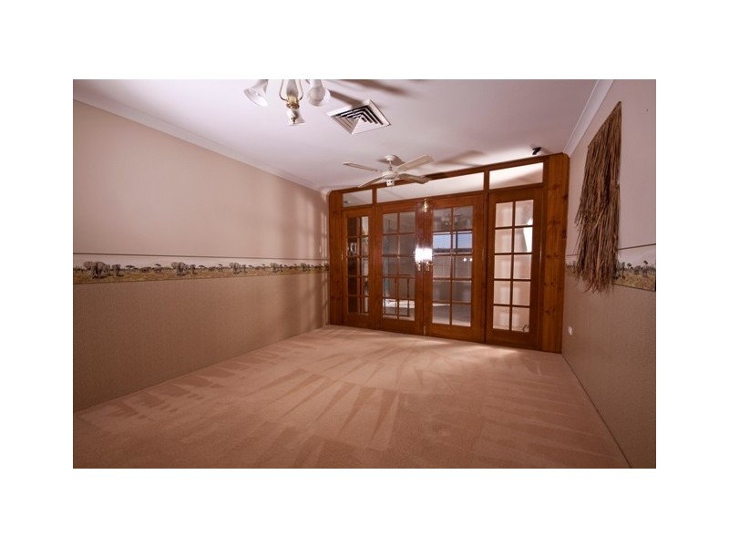 10 Wills Court, Cooloongup WA 6168