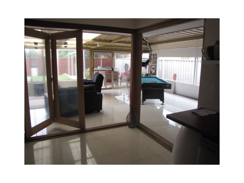 5A  Karrawa Gardens, Port Kennedy WA 6172