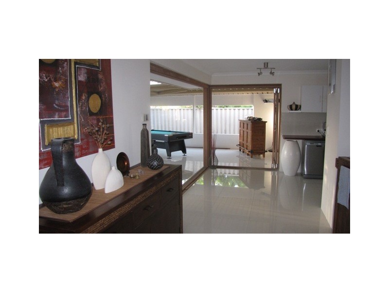 5A  Karrawa Gardens, Port Kennedy WA 6172