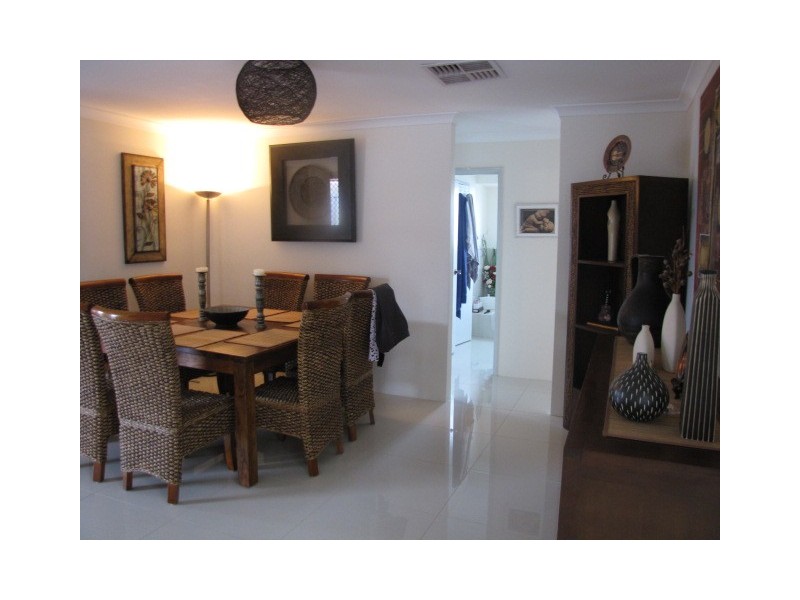 5A  Karrawa Gardens, Port Kennedy WA 6172