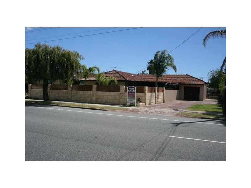 103 Safety Bay Road, Shoalwater WA 6169