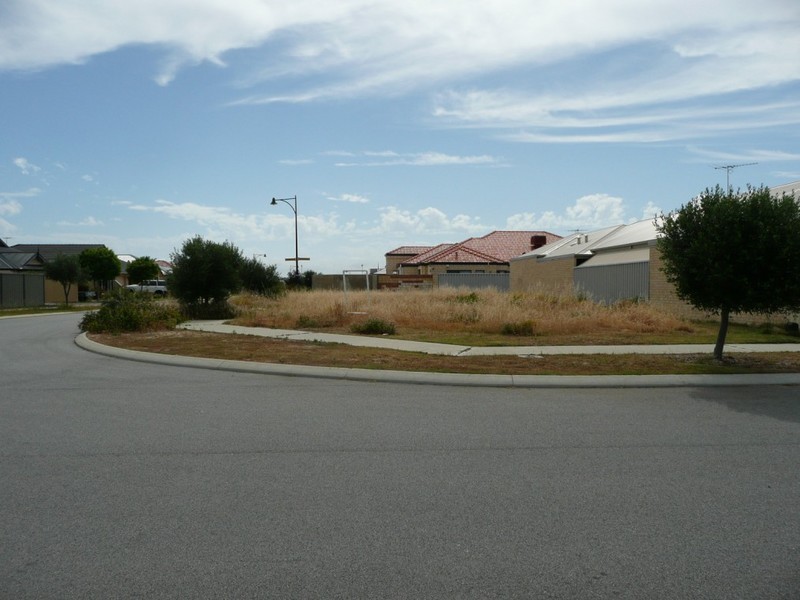 32 Merrimac Loop, Rockingham WA 6168