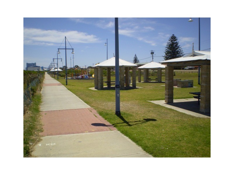 60 Jecks Street, Rockingham WA 6168