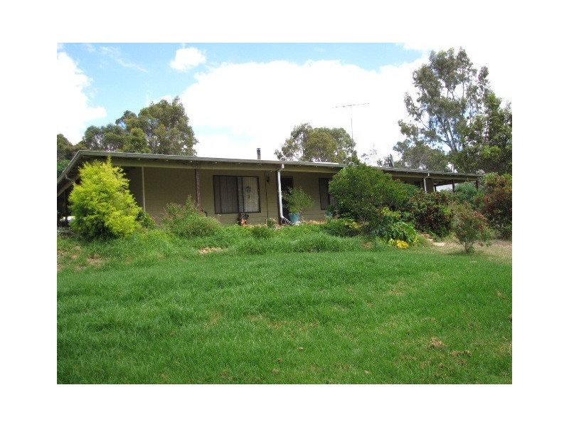232 Hawke Ave, Wundowie WA 6560
