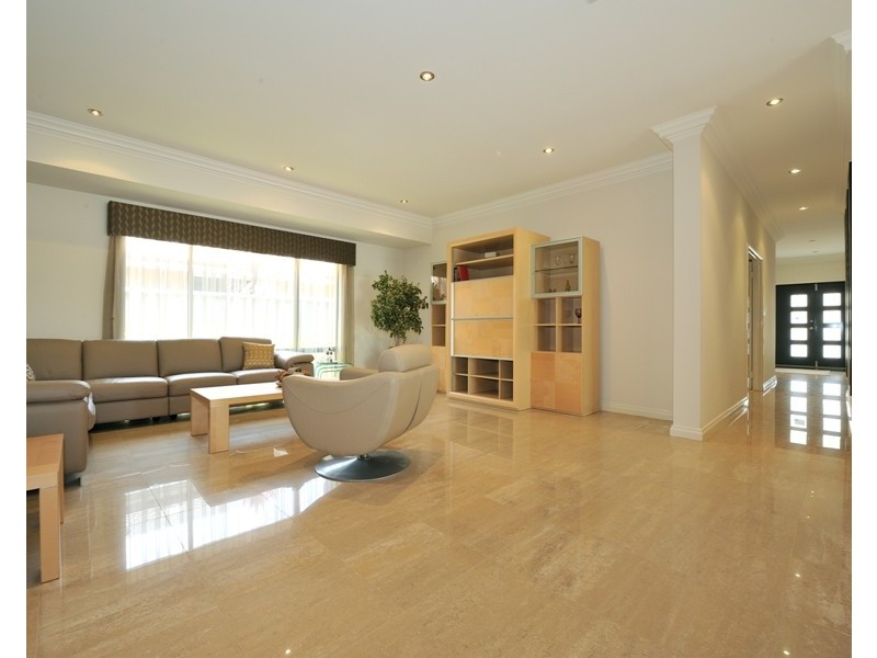 39 Arrowwood Loop, Secret Harbour WA 6173