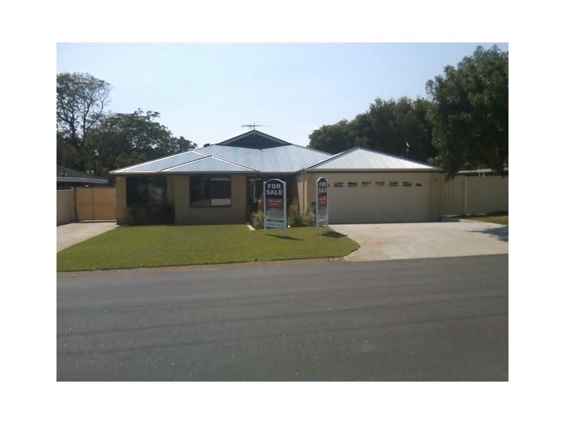 14 Andromeda Street, Rockingham WA 6168