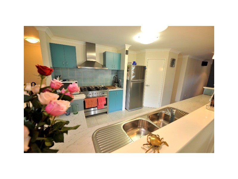 14 Andromeda Street, Rockingham WA 6168