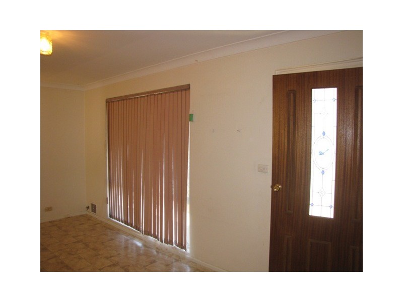 96 Council Ave, Rockingham WA 6168