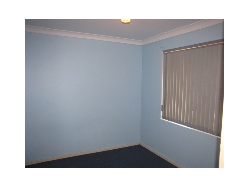 96 Council Ave, Rockingham WA 6168