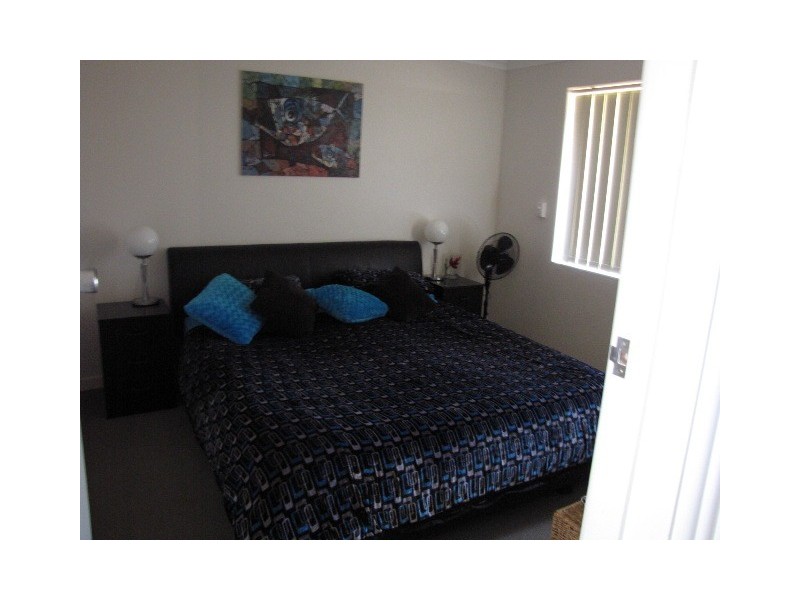 6/9 Gloucester Ave, Shoalwater WA 6169