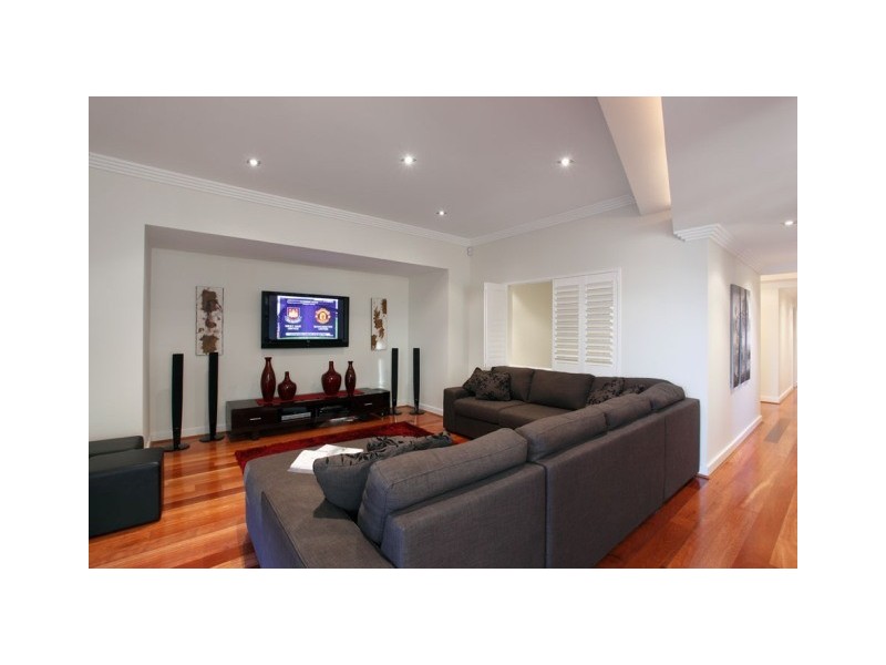 25 Treviso Mews, Mandurah WA 6210