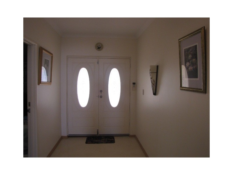 16 Stokesay Street, Orelia WA 6167