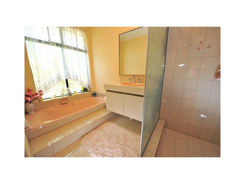 6 Birkdale Court, Rockingham WA 6168