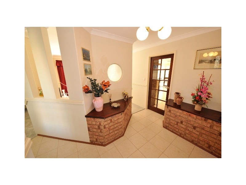 6 Birkdale Court, Rockingham WA 6168