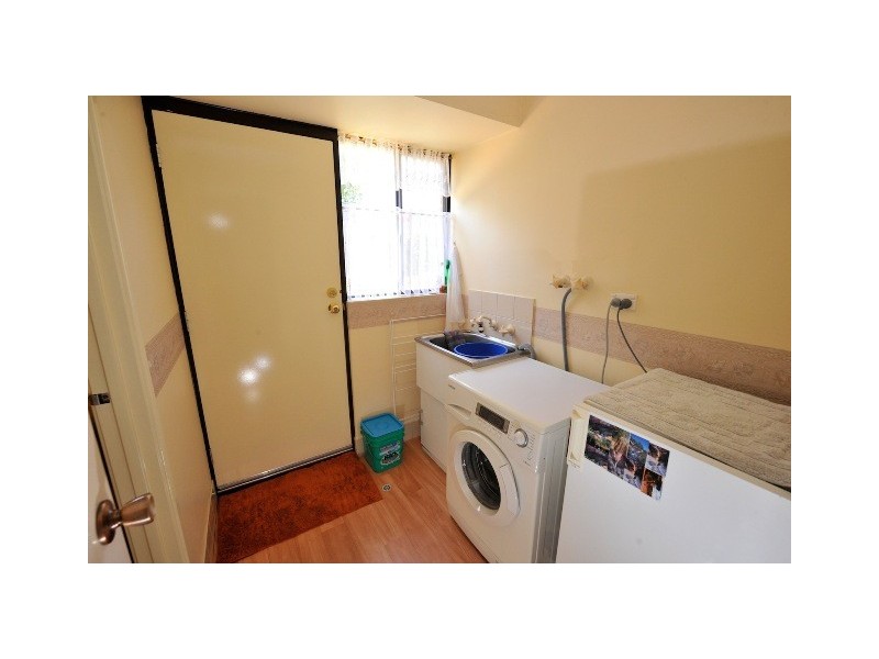 6 Birkdale Court, Rockingham WA 6168