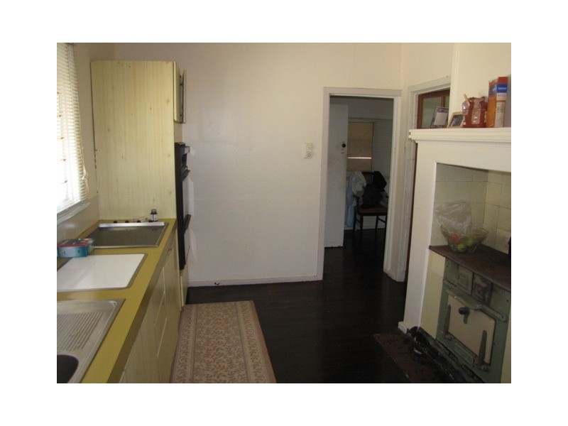 156 Lewington Rd, Rockingham WA 6168