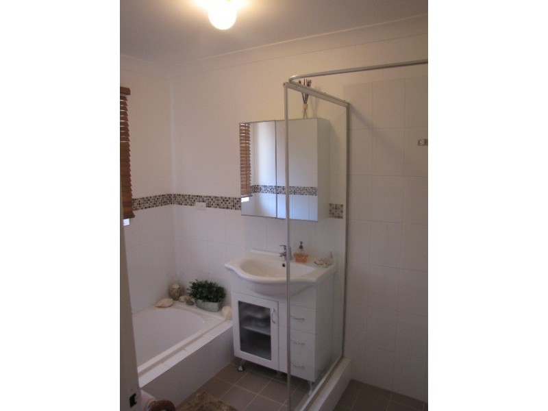 22 Waikiki Road, Safety Bay WA 6169