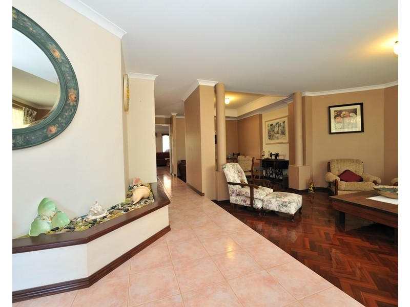 11 Dieppe Lane, Port Kennedy WA 6172