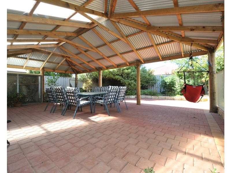 11 Dieppe Lane, Port Kennedy WA 6172