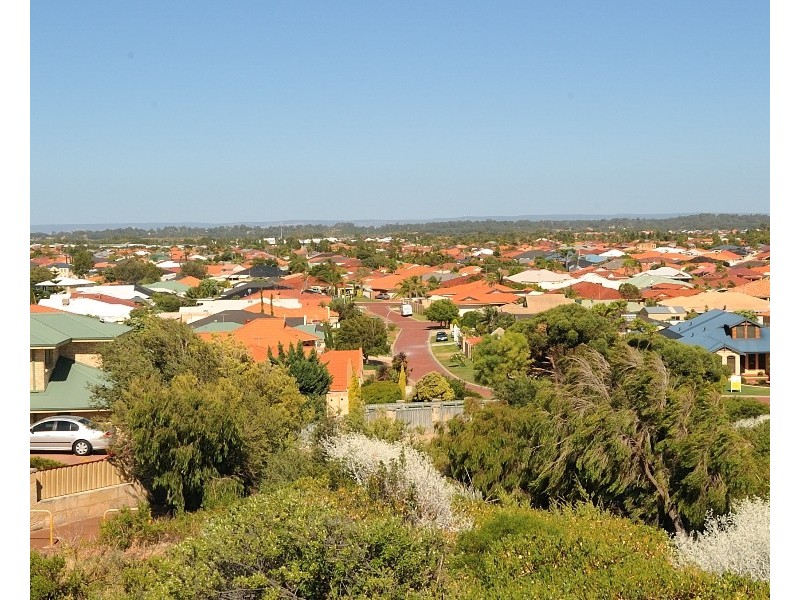 11 Dieppe Lane, Port Kennedy WA 6172