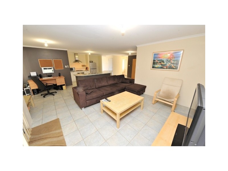 6 Pimento Circle, Port Kennedy WA 6172