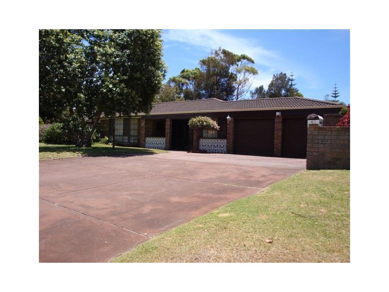 41 Caribbean Drive, Safety Bay WA 6169