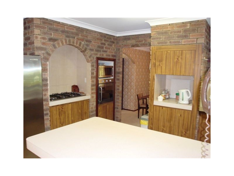 41 Caribbean Drive, Safety Bay WA 6169