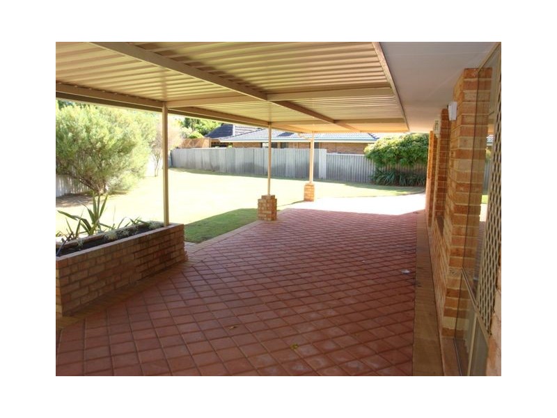 7 Fox Close, Waikiki WA 6169