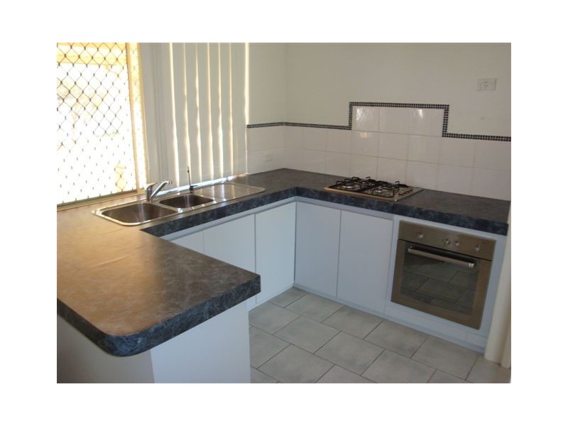 7 Fox Close, Waikiki WA 6169